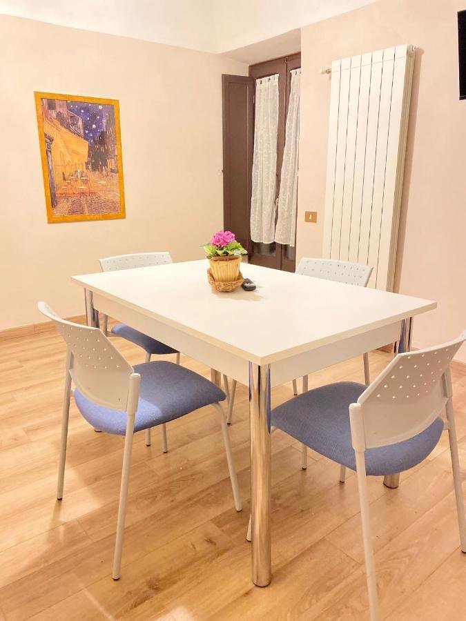 Ad Un Passo Dal Duomo Apartman Orvieto Kültér fotó