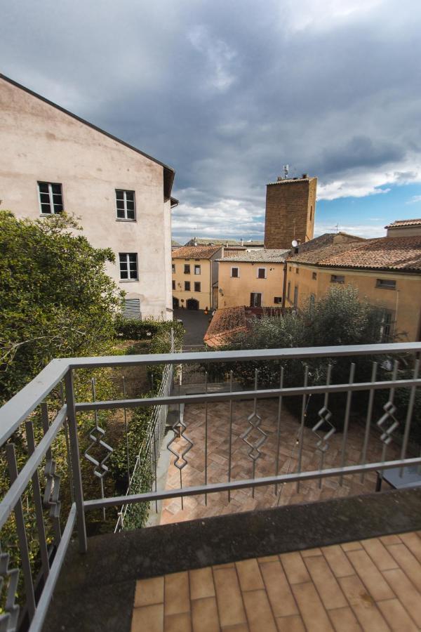 Ad Un Passo Dal Duomo Apartman Orvieto Kültér fotó