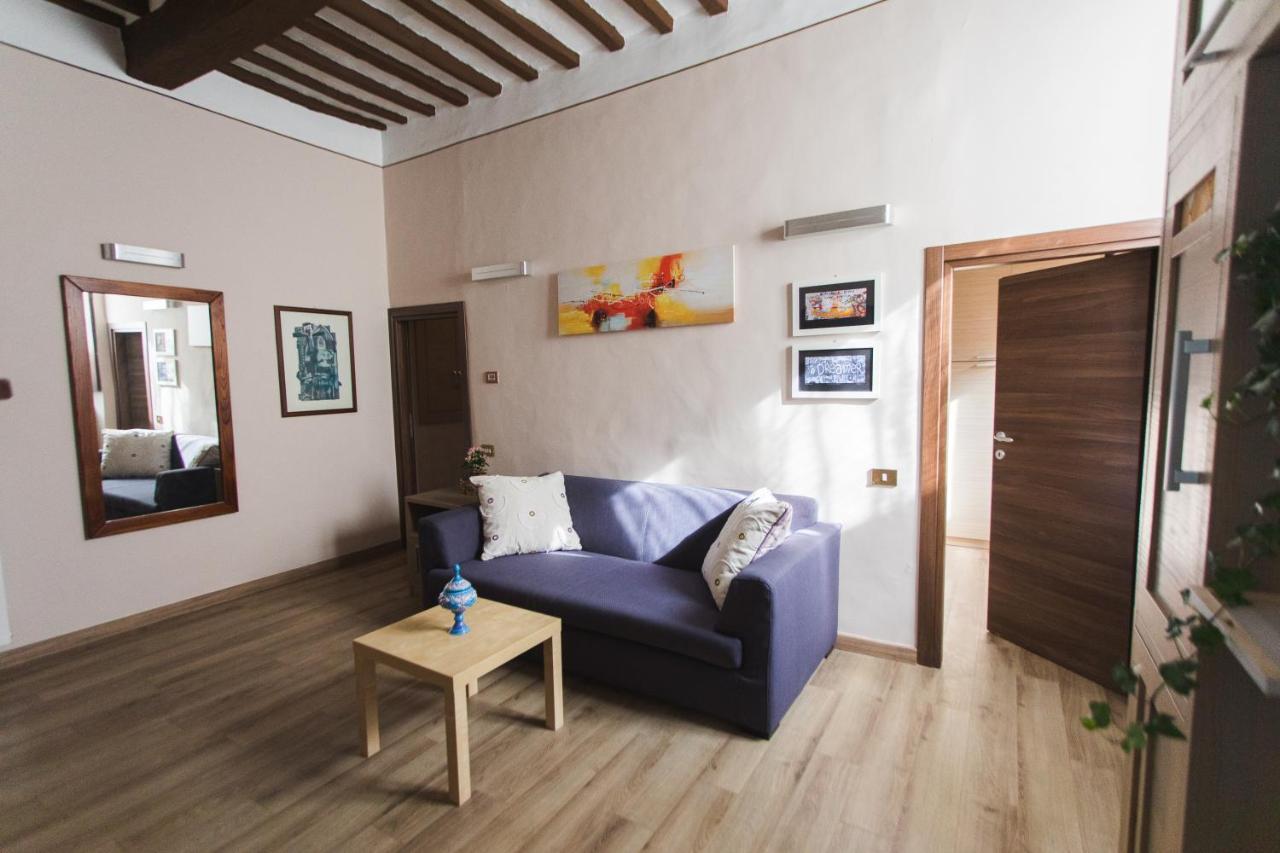 Ad Un Passo Dal Duomo Apartman Orvieto Kültér fotó