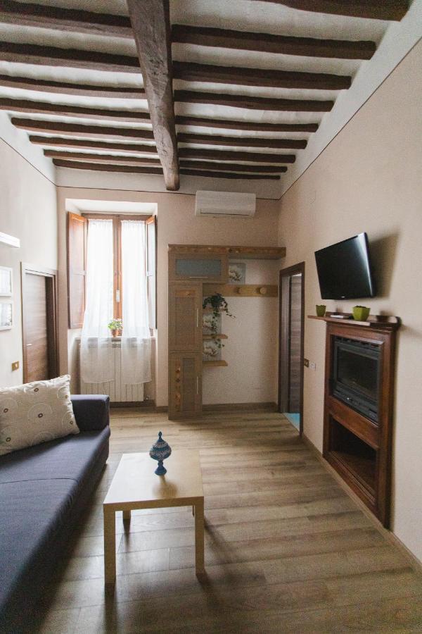 Ad Un Passo Dal Duomo Apartman Orvieto Kültér fotó